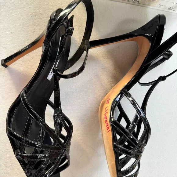 NEW Dressy Rare Size 42 / 12 MANOLO BLAHNIK Black Patent Leather Strappy Sandal
